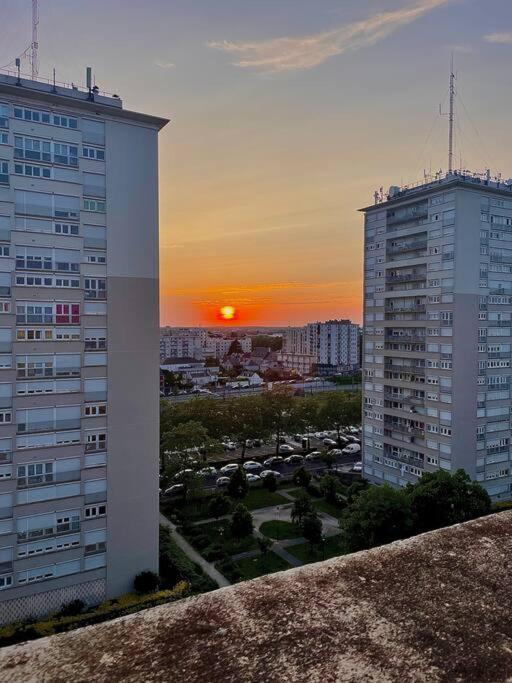 Appartement T1 Bis - La Belle Vue à Orléans Extérieur photo